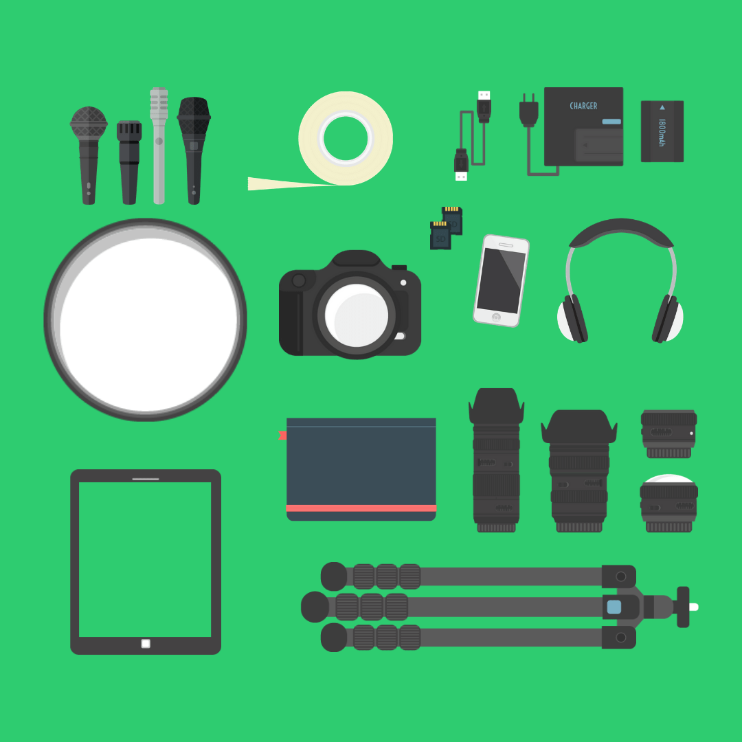 Conjunto de equipamentos de audiovisual para uma entrevista. Na figura, uma câmera, objetivas, rebatedor, entre outros. Todos eles organizados em um fundo verde e vistos de cima.